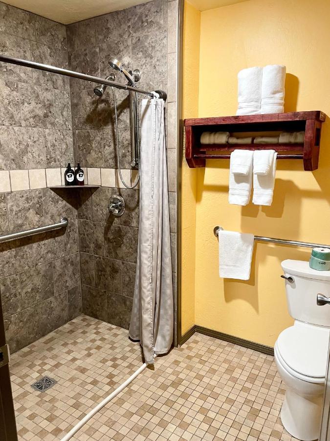 The Miner'S Boutique Hotel Бьютт Экстерьер фото